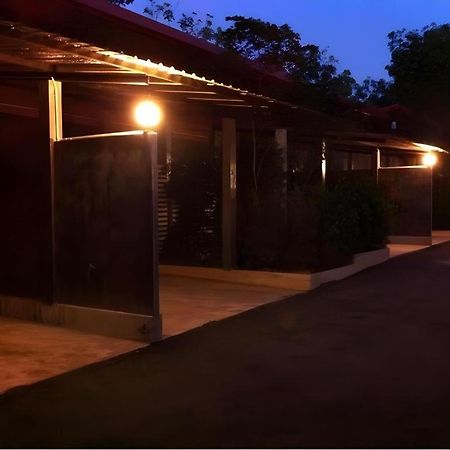 Secret Garden Trang Resort Екстер'єр фото